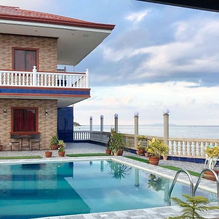Reddoorz Plus At Billy'S Resort Oslob Buitenkant foto