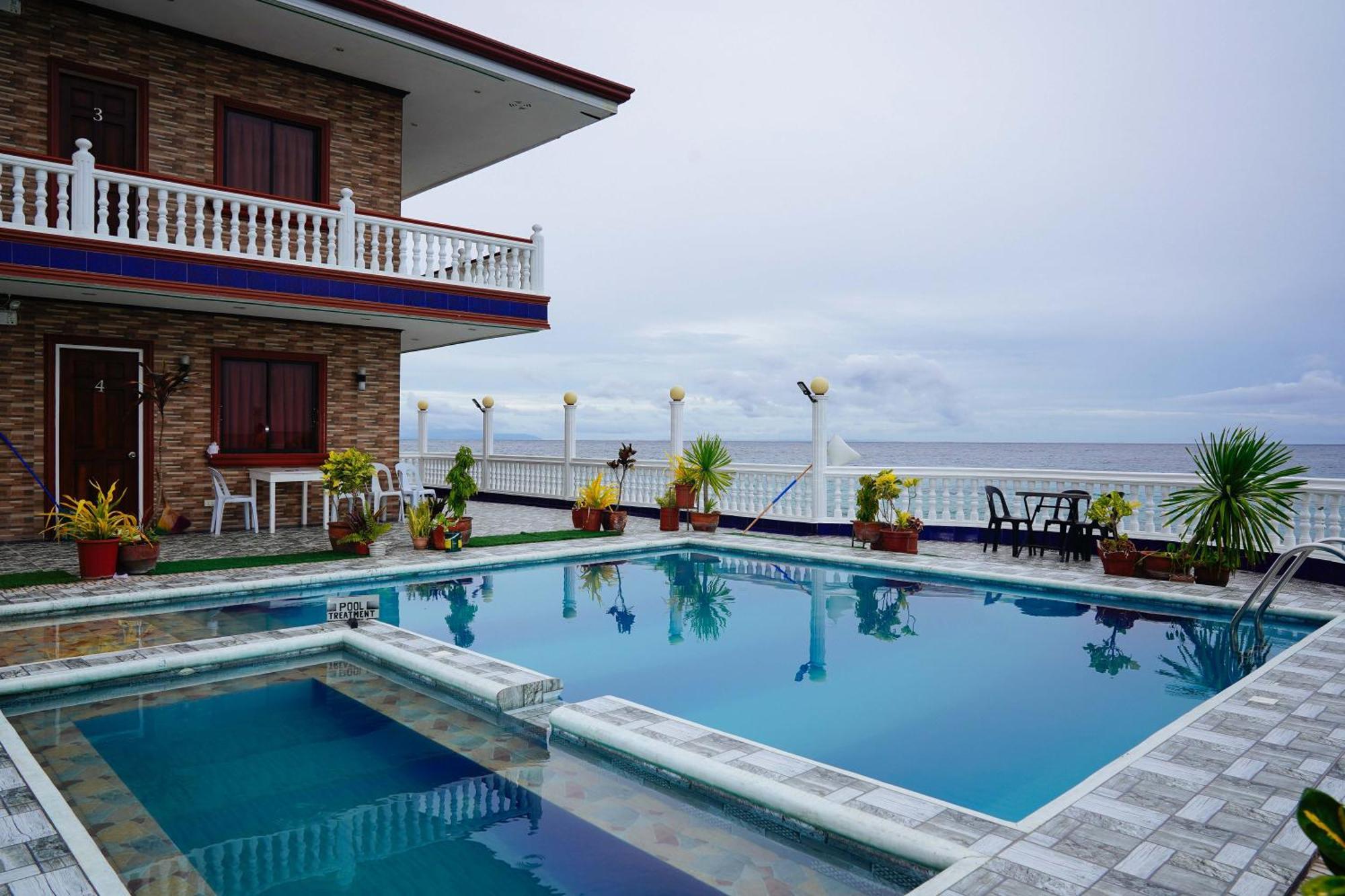 Reddoorz Plus At Billy'S Resort Oslob Buitenkant foto